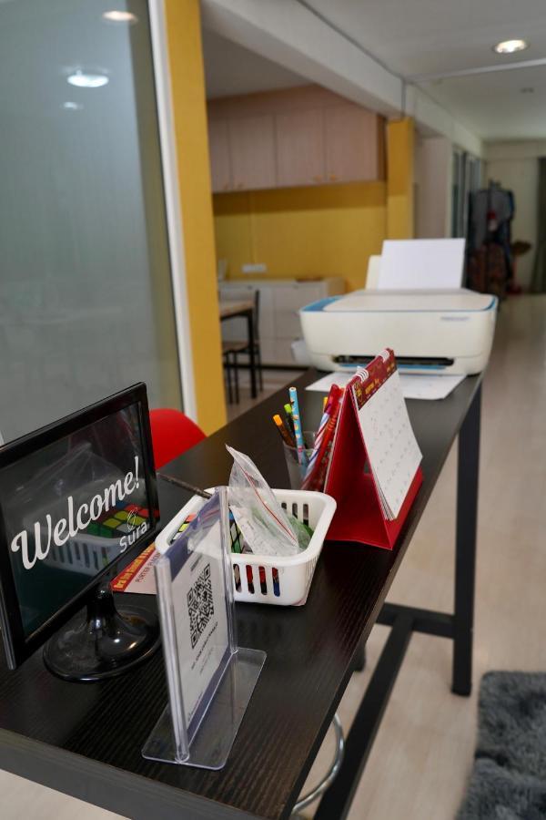 Sura Hostel Bangkok Near Mrt Phra Ram 9 Dış mekan fotoğraf