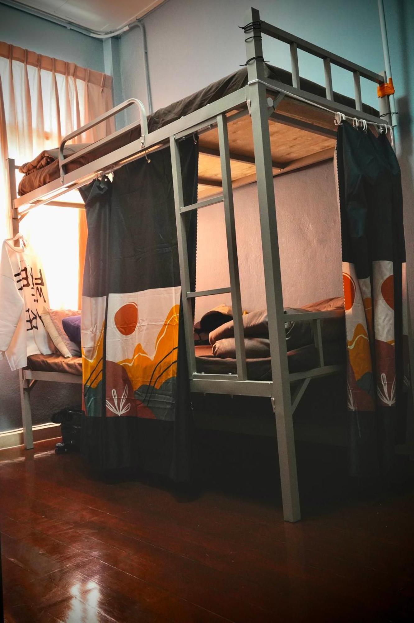 Sura Hostel Bangkok Near Mrt Phra Ram 9 Dış mekan fotoğraf