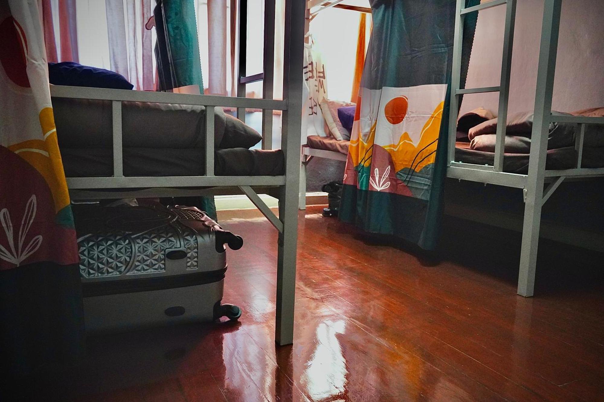 Sura Hostel Bangkok Near Mrt Phra Ram 9 Dış mekan fotoğraf