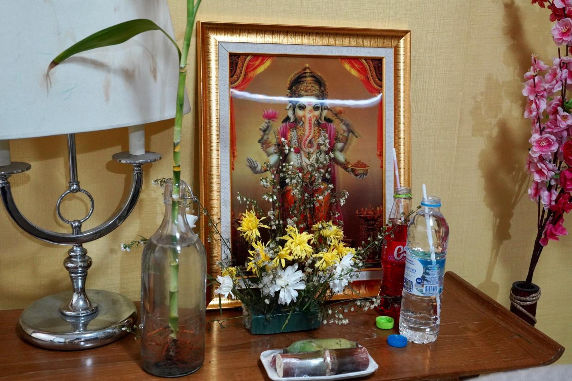 Sura Hostel Bangkok Near Mrt Phra Ram 9 Dış mekan fotoğraf